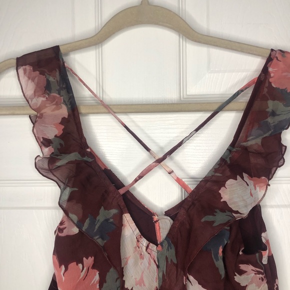 Abercrombie & Fitch Floral Ruffle V-Neck Shell Tank - Picture 10 of 10